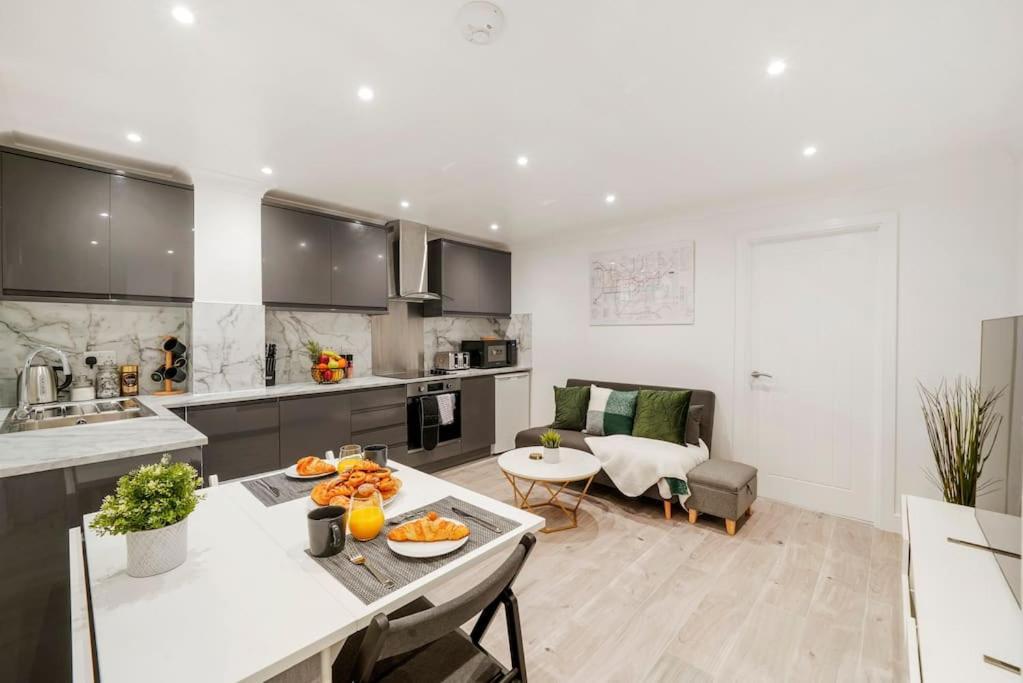 Modern 2 Bedroom Apartment In The Heart Of Londýn Exteriér fotografie